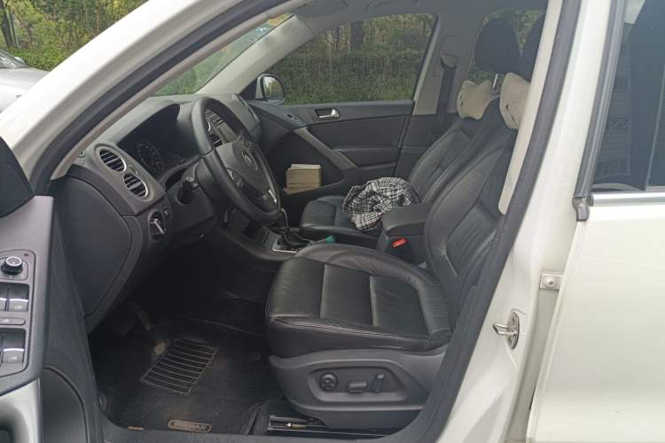 Used Volkswagen Tiguan 2012 1.8TSI Automatic Two-Wheel Drive Elite Edition Left Front Seat