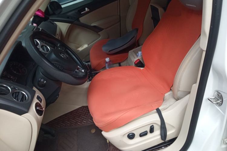 Used Volkswagen Tiguan 2012 2.0 TSI Automatic All-Wheel Drive Elite Edition Left Front Seat