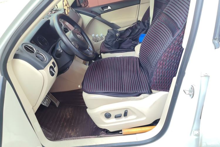 Used Volkswagen Tiguan 2012 1.8TSI Automatic All-Wheel Drive Elite Edition Left Front Seat