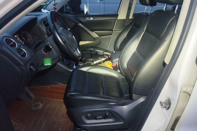 Used Volkswagen Tiguan 2012 1.8TSI Automatic Two-Wheel Drive Trend Edition Left Front Seat