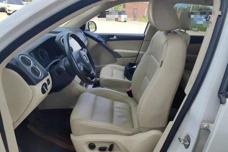 Used Volkswagen Tiguan 2012 1.8TSI Automatic All-Wheel Drive Elite Edition Left Front Seat