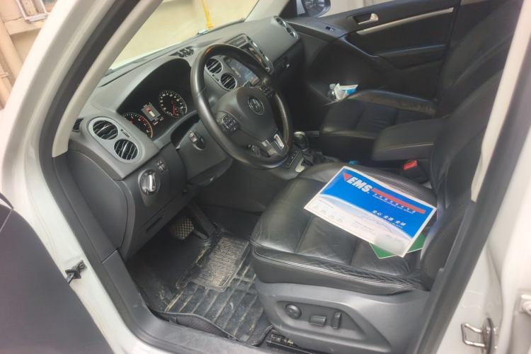 Used Volkswagen Tiguan 2012 2.0 TSI Comfort Edition Left Front Seat