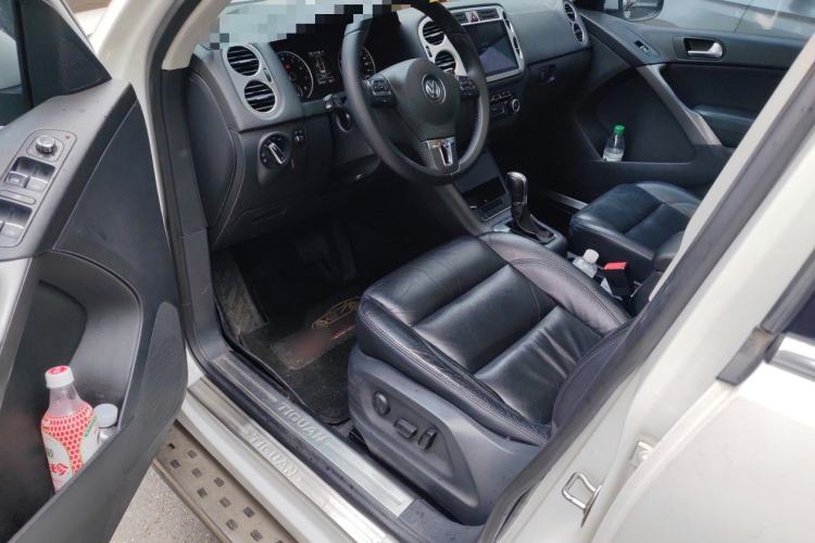 Used Volkswagen Tiguan 2012 1.8TSI Automatic All-Wheel Drive Elite Edition Left Front Seat
