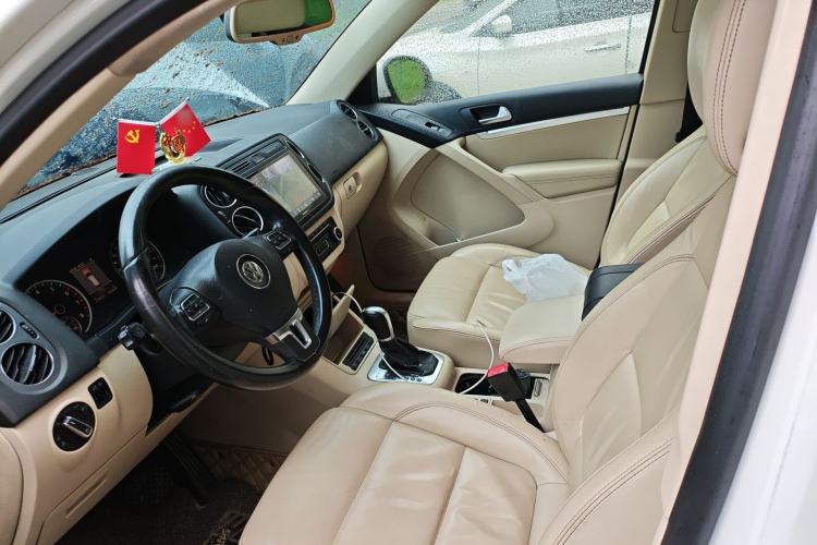 Used Volkswagen Tiguan 2012 2.0 TSI Comfort Edition Left Front Seat