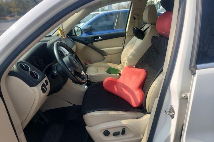 Used Volkswagen Tiguan 2012 2.0 TSI Automatic All-Wheel Drive Elite Edition Left Front Seat