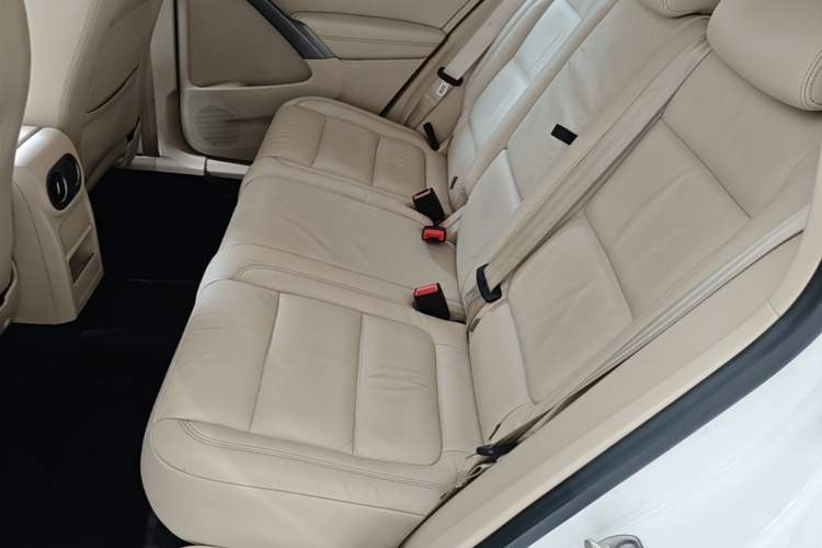 Used Volkswagen Tiguan 2012 1.8TSI Automatic All-Wheel Drive Fashion Edition Left Rear Seat