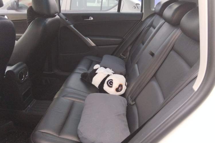 Used Volkswagen Tiguan 2012 1.8TSI Automatic All-Wheel Drive Fashion Edition Left Rear Seat