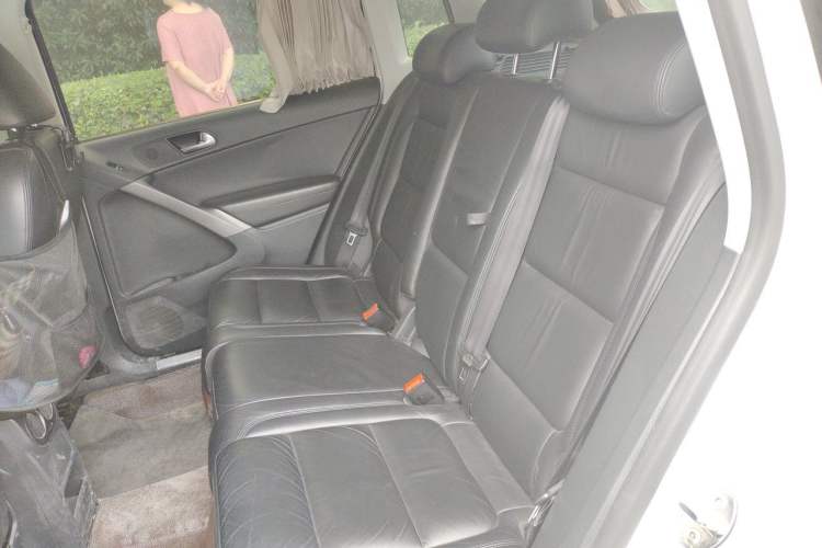 Used Volkswagen Tiguan 2012 1.8TSI Automatic All-Wheel Drive Elite Edition Left Rear Seat