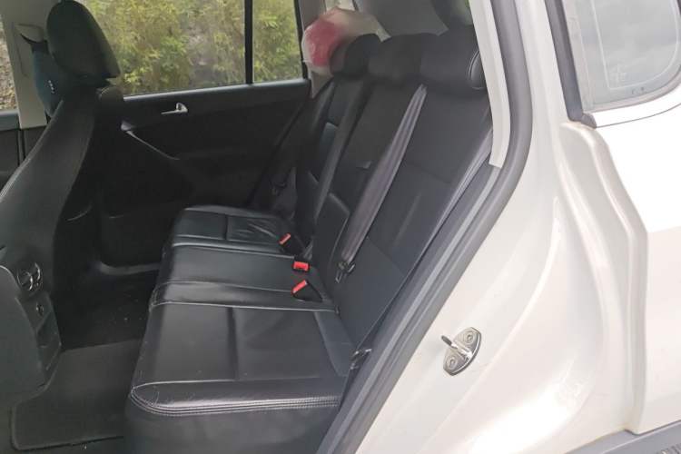 Used Volkswagen Tiguan 2012 1.8TSI Automatic Two-Wheel Drive Urban Edition Left Rear Seat