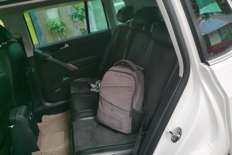 Used Volkswagen Tiguan 2012 2.0 TSI Automatic All-Wheel Drive Flagship Edition Left Rear Seat