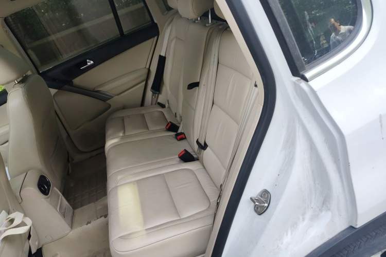 Used Volkswagen Tiguan 2012 1.8TSI Automatic All-Wheel Drive Elite Edition Left Rear Seat