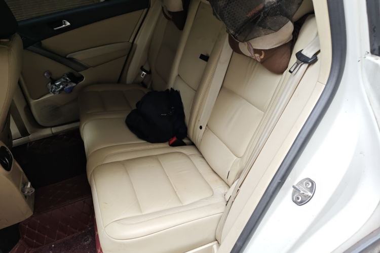 Used Volkswagen Tiguan 2012 1.8TSI Automatic Two-Wheel Drive Trend Edition Left Rear Seat