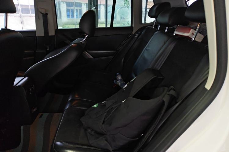 Used Volkswagen Tiguan 2012 2.0 TSI Automatic All-Wheel Drive Flagship Edition Left Rear Seat
