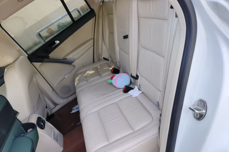 Used Volkswagen Tiguan 2012 1.8TSI Automatic All-Wheel Drive Fashion Edition Left Rear Seat