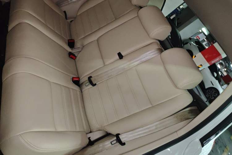 Used Volkswagen Tiguan 2012 1.8TSI Automatic Two-Wheel Drive Urban Edition Left Rear Seat