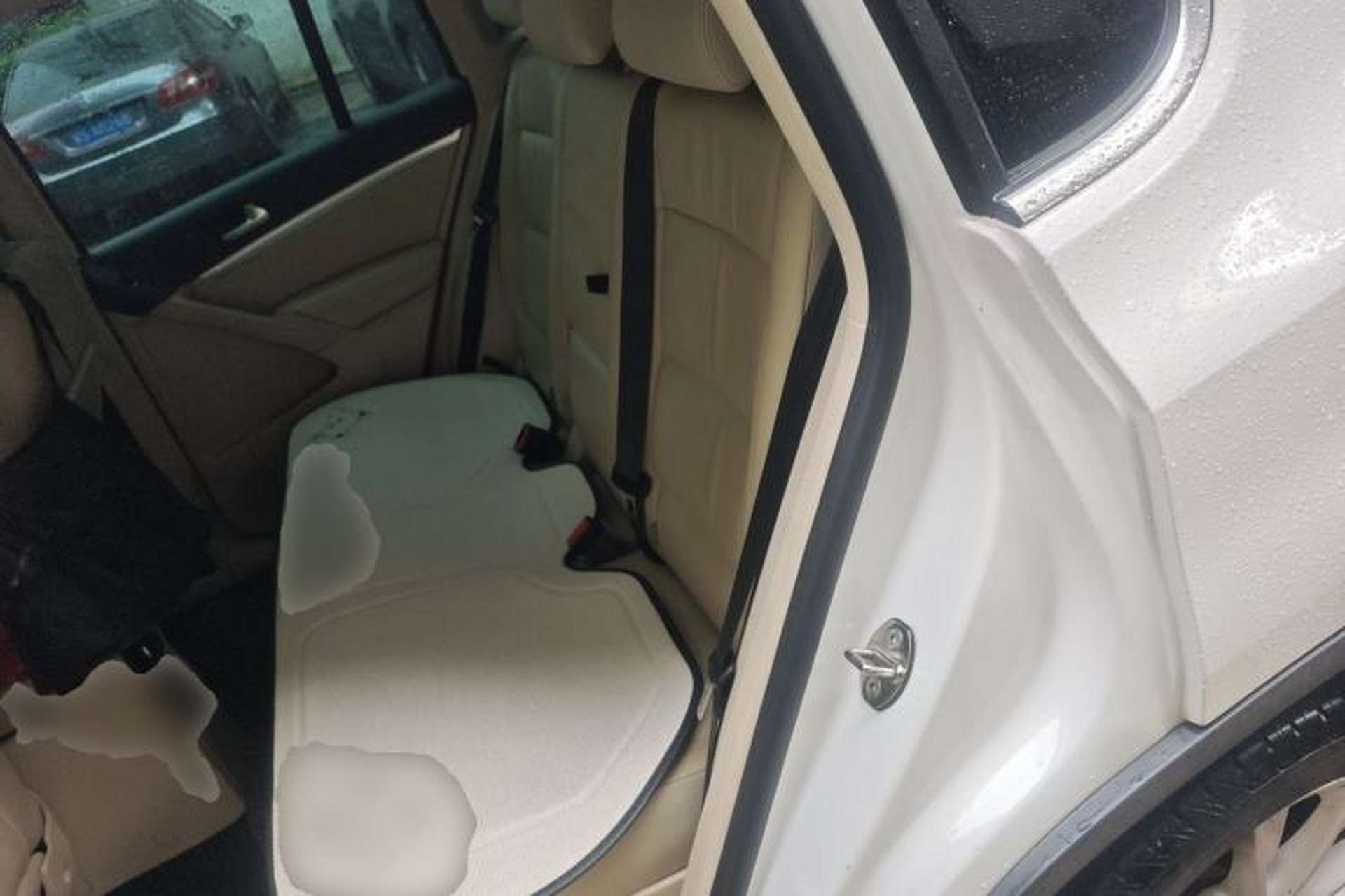 Used Volkswagen Tiguan 2012 2.0 TSI Comfort Edition Left Rear Seat