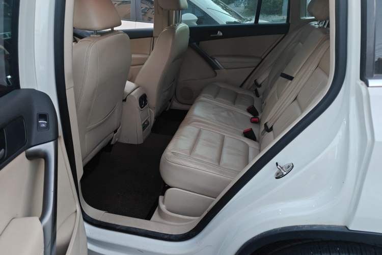 Used Volkswagen Tiguan 2012 1.8TSI Automatic All-Wheel Drive Elite Edition Left Rear Seat