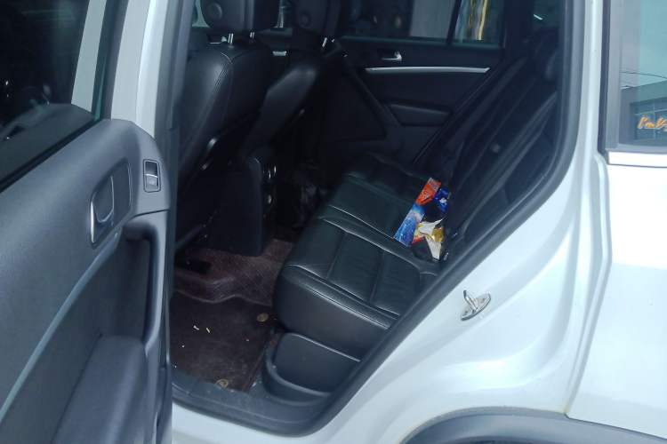 Used Volkswagen Tiguan 2012 2.0 TSI Comfort Edition Left Rear Seat