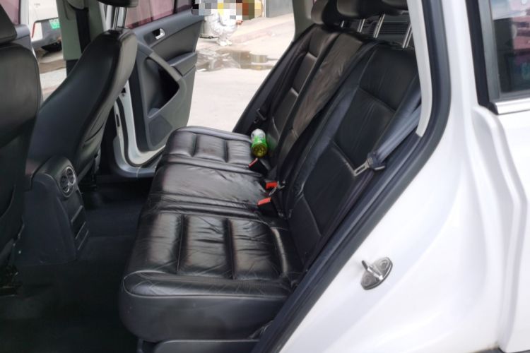 Used Volkswagen Tiguan 2012 2.0 TSI Automatic All-Wheel Drive Elite Edition Left Rear Seat