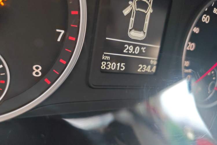 Used Volkswagen Tiguan 2012 1.8TSI Automatic Two-Wheel Drive Trend Edition Odometer Close Up