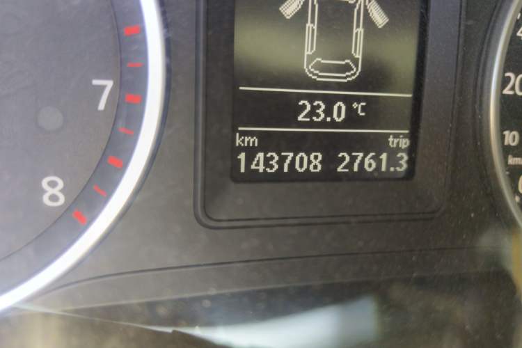 Used Volkswagen Tiguan 2012 1.8TSI Automatic All-Wheel Drive Elite Edition Odometer Close Up