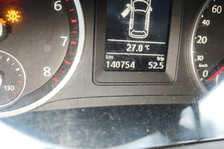 Used Volkswagen Tiguan 2012 1.8TSI Automatic All-Wheel Drive Elite Edition Odometer Close Up