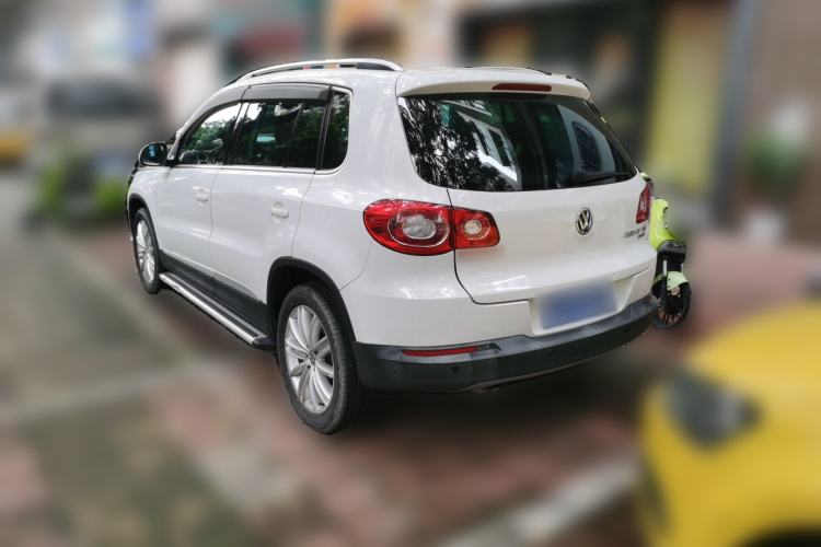 Used Volkswagen Tiguan 2012 2.0 TSI Automatic All-Wheel Drive Flagship Edition Rear Left 45 Deg