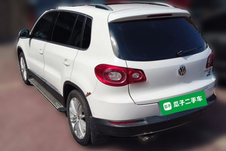 Used Volkswagen Tiguan 2012 2.0 TSI Automatic All-Wheel Drive Flagship Edition Rear Left 45 Deg