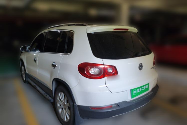 Used Volkswagen Tiguan 2012 2.0 TSI Automatic All-Wheel Drive Flagship Edition Rear Left 45 Deg