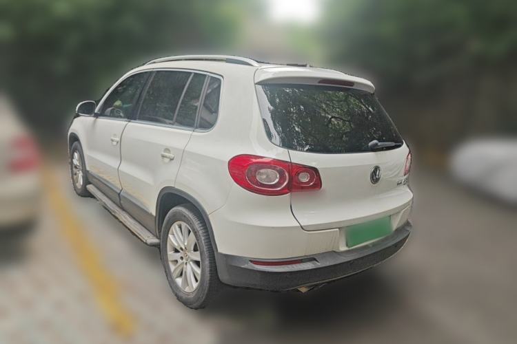 Used Volkswagen Tiguan 2012 2.0 TSI Automatic All-Wheel Drive Flagship Edition Rear Left 45 Deg