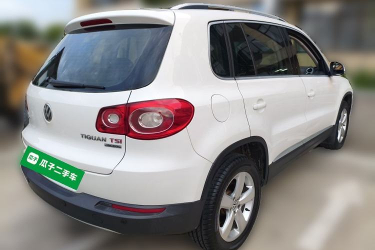 Used Volkswagen Tiguan 2012 2.0 TSI Automatic All-Wheel Drive Elite Edition Rear Right 45 Deg