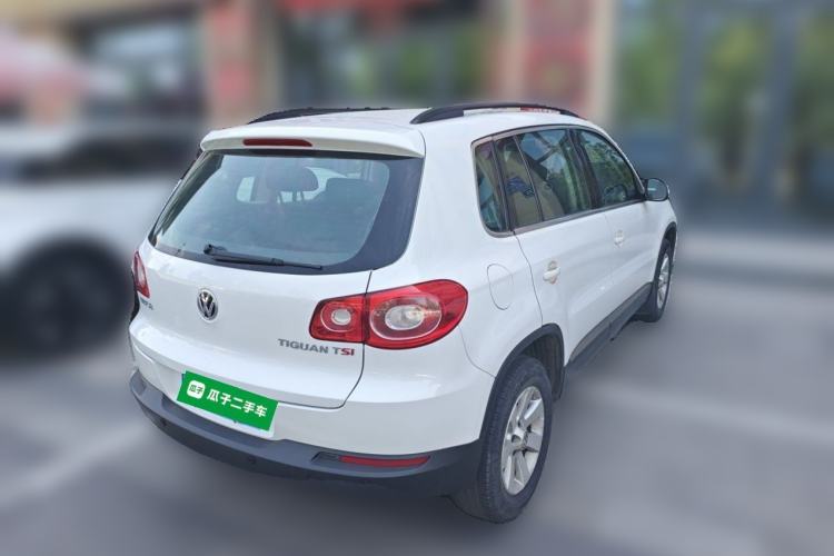 Used Volkswagen Tiguan 2012 1.8TSI Automatic Two-Wheel Drive Trend Edition Rear Right 45 Deg