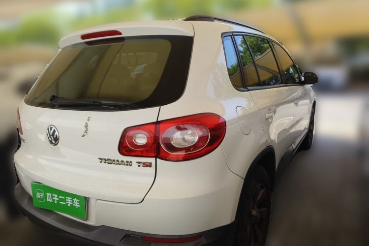 Used Volkswagen Tiguan 2012 1.8TSI Automatic Two-Wheel Drive Trend Edition Rear Right 45 Deg
