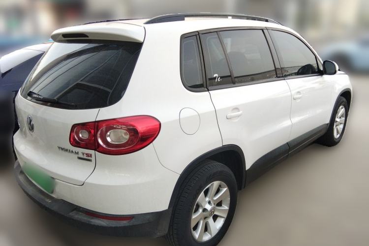 Used Volkswagen Tiguan 2012 1.8TSI Automatic All-Wheel Drive Fashion Edition Rear Right 45 Deg