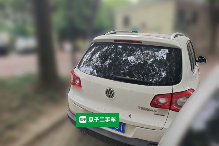 Used Volkswagen Tiguan 2012 2.0 TSI Automatic All-Wheel Drive Flagship Edition Rear Right 45 Deg
