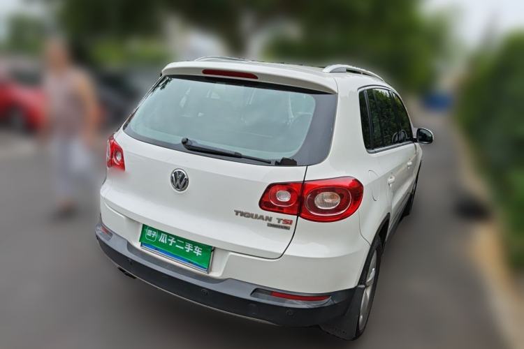 Used Volkswagen Tiguan 2012 1.8TSI Automatic All-Wheel Drive Elite Edition Rear Right 45 Deg