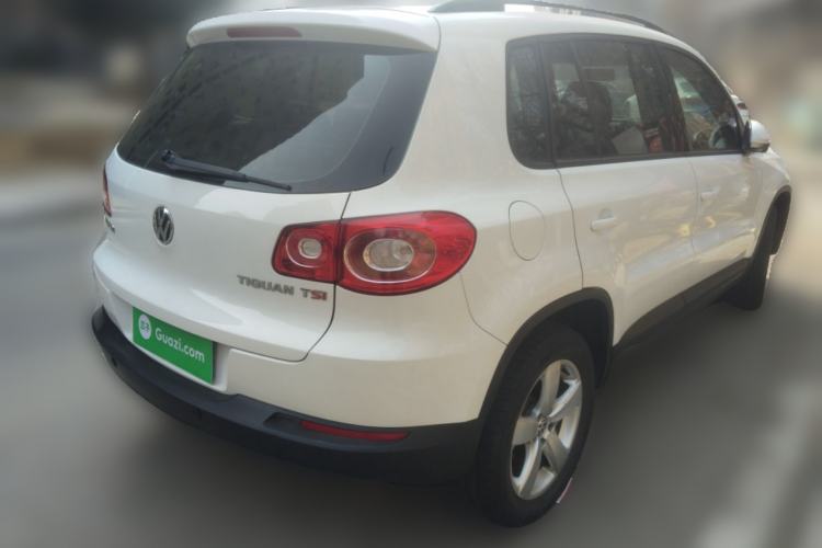 Used Volkswagen Tiguan 2012 1.8TSI Automatic Two-Wheel Drive Trend Edition Rear Right 45 Deg