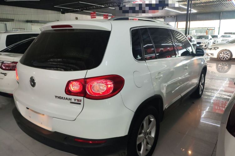 Used Volkswagen Tiguan 2012 1.8TSI Automatic All-Wheel Drive Fashion Edition Rear Right 45 Deg