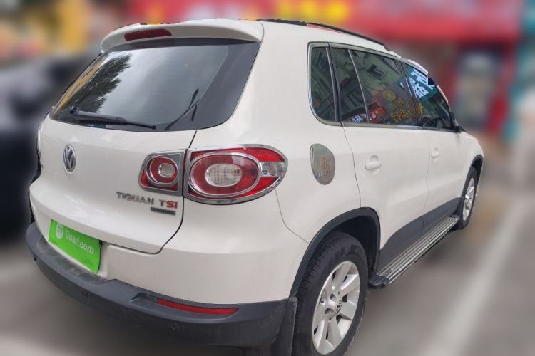 Used Volkswagen Tiguan 2012 1.8TSI Automatic All-Wheel Drive Fashion Edition Rear Right 45 Deg