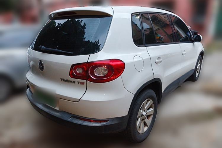 Used Volkswagen Tiguan 2012 1.8TSI Manual Two-Wheel Drive Urban Edition Rear Right 45 Deg