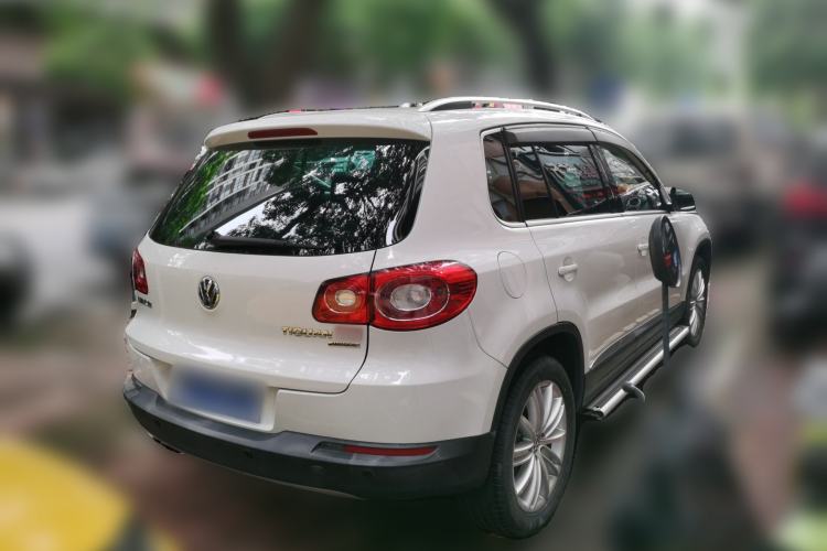 Used Volkswagen Tiguan 2012 2.0 TSI Automatic All-Wheel Drive Flagship Edition Rear Right 45 Deg