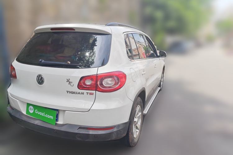 Used Volkswagen Tiguan 2012 1.8TSI Automatic Two-Wheel Drive Trend Edition Rear Right 45 Deg