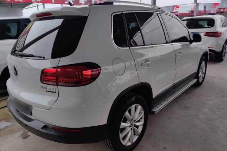 Used Volkswagen Tiguan 2012 2.0 TSI Comfort Edition Rear Right 45 Deg