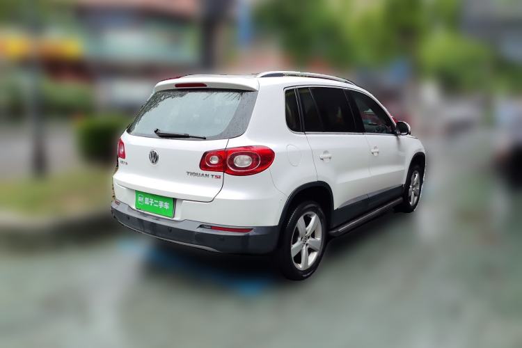 Used Volkswagen Tiguan 2012 1.8TSI Automatic Two-Wheel Drive Elite Edition Rear Right 45 Deg