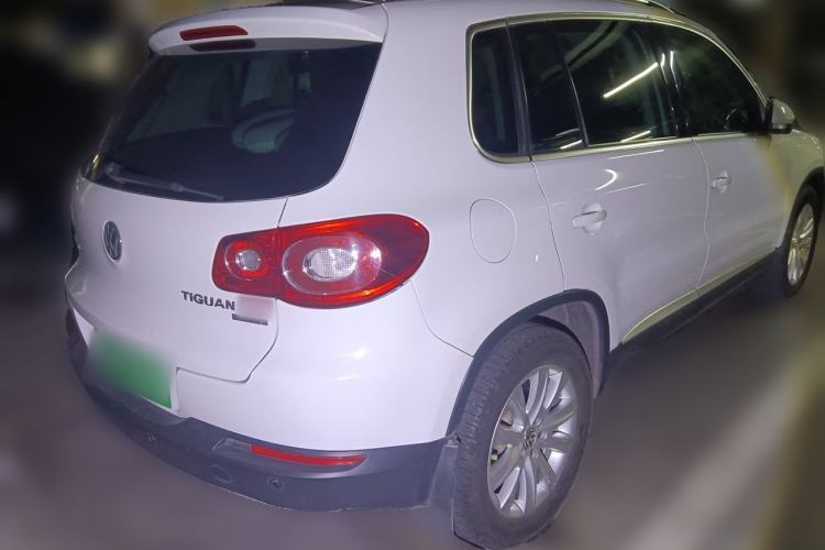 Used Volkswagen Tiguan 2012 2.0 TSI Automatic All-Wheel Drive Flagship Edition Rear Right 45 Deg