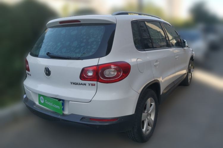 Used Volkswagen Tiguan 2012 1.8TSI Manual Two-Wheel Drive Enjoyment Edition Rear Right 45 Deg