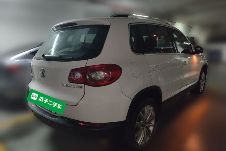 Used Volkswagen Tiguan 2012 1.8TSI Automatic Two-Wheel Drive Zhaoshi Edition Rear Right 45 Deg