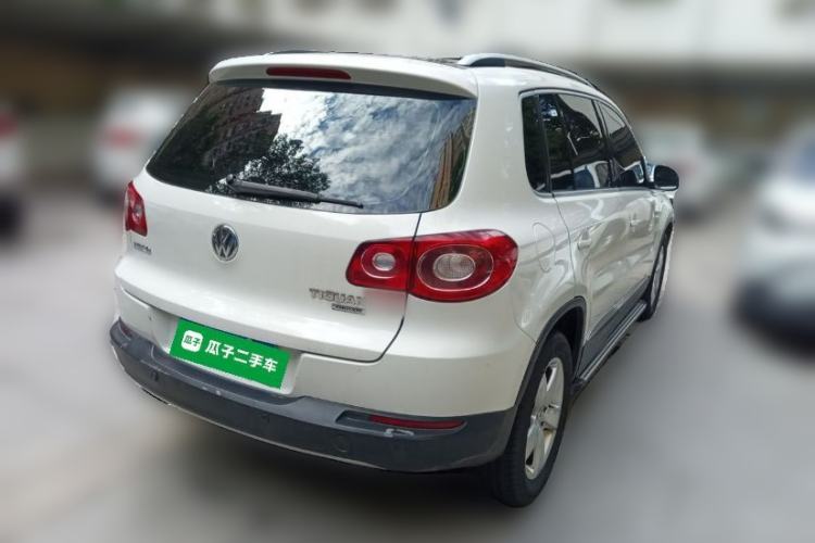 Used Volkswagen Tiguan 2012 2.0 TSI Automatic All-Wheel Drive Elite Edition Rear Right 45 Deg