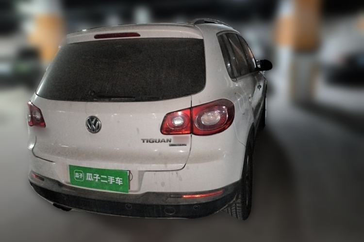 Used Volkswagen Tiguan 2012 2.0 TSI Automatic All-Wheel Drive Flagship Edition Rear Right 45 Deg