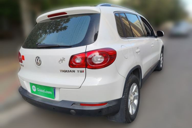 Used Volkswagen Tiguan 2012 1.4TSI Manual Two-Wheel-Drive Urban Edition Rear Right 45 Deg
